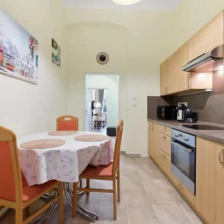 Family Thermal Nest * Karlsbad